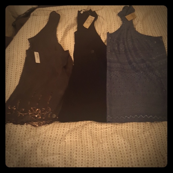 American Eagle Outfitters Tops - 3 sz XL flowy Aerie and American Eagle tanks NWT